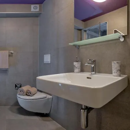 Annie's Stone Studio & Appartement Split